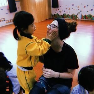 Meet your Posher, Meagan